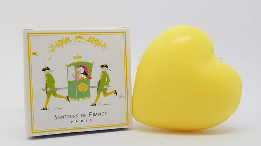 This adorable 25g, honeysuckle-scented mini heart soap, contains a fresh, delicate floral note. A fragrance created in the city of Grasse; also known as the perfume capital of the world. 100% made in Haute Provence. This soap will leave your skin soft, with a delicate sweet scent.